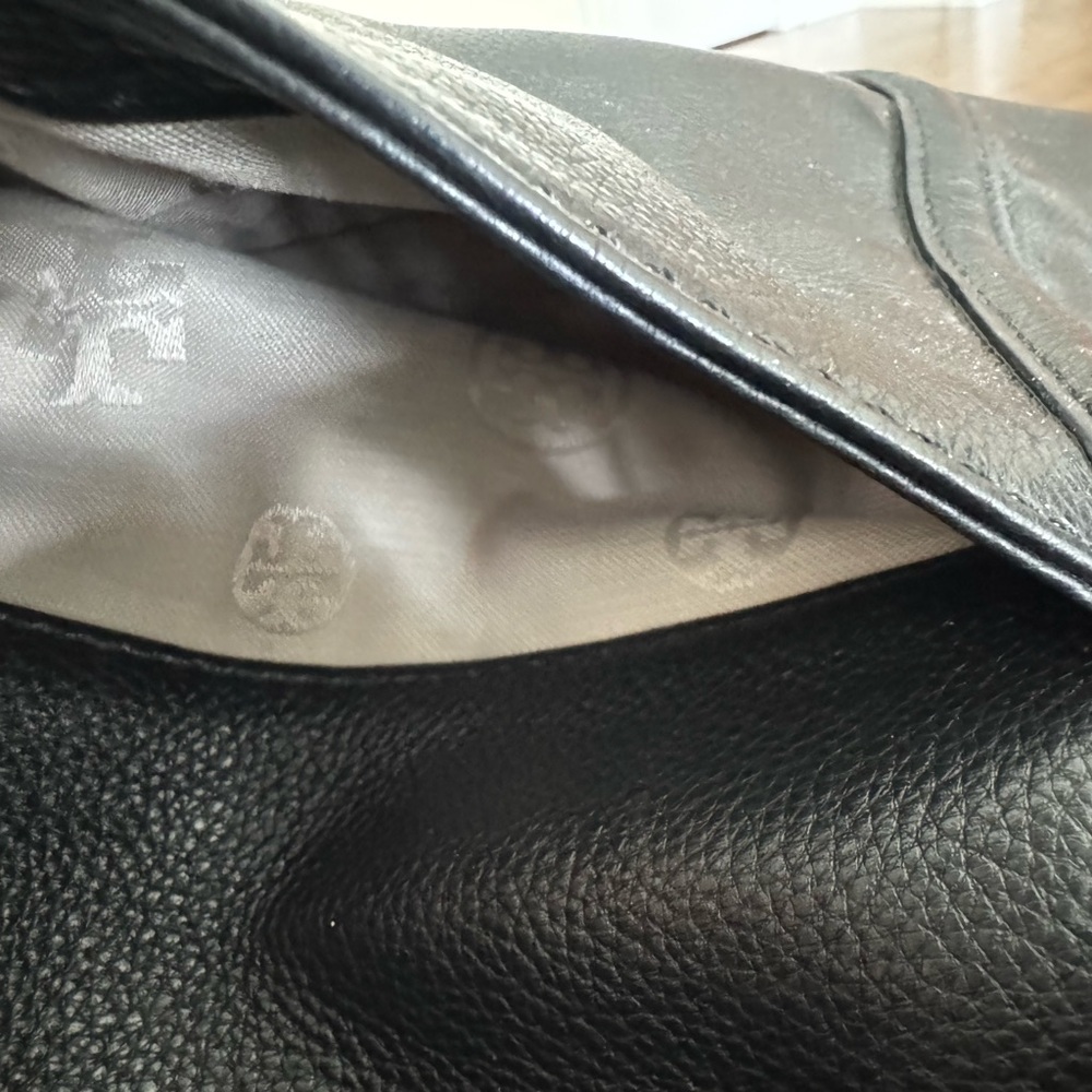 Tory Burch Black Tote with Gold Details - Picture 5 of 8